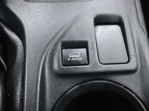 Used 2023 Subaru Crosstrek 2.0i AWD/4WD image 23