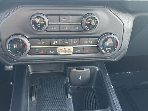 New 2025 Ford Bronco Big Bend AWD/4WD image 15