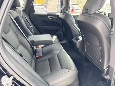 Used 2025 Volvo XC60 B5 Plus w/ Protection Package Premier image 24
