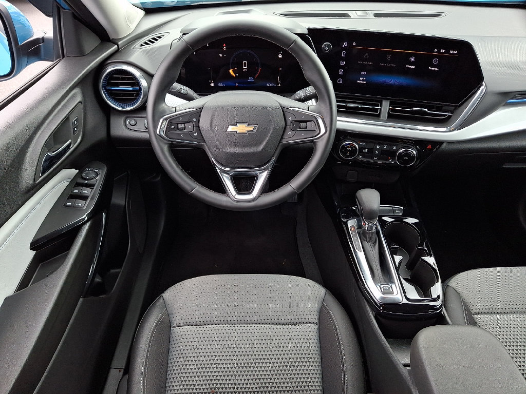 Used 2026 Chevrolet Trax LT w/ Driver Confidence Package FWD image 13