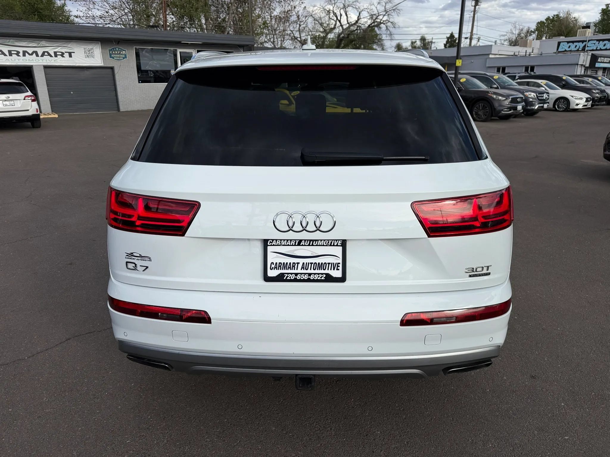 Used 2018 Audi Q7 3.0T Premium Plus w/ Premium Plus Package AWD/4WD image 8