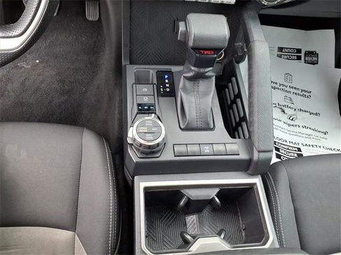 Used 2024 Toyota Tacoma 4x4 Double Cab image 15