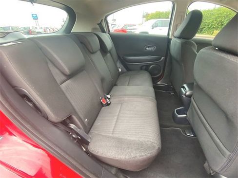 Used 2018 Honda HR-V LX image 24