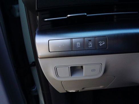 New 2026 Hyundai Kona SE image 16