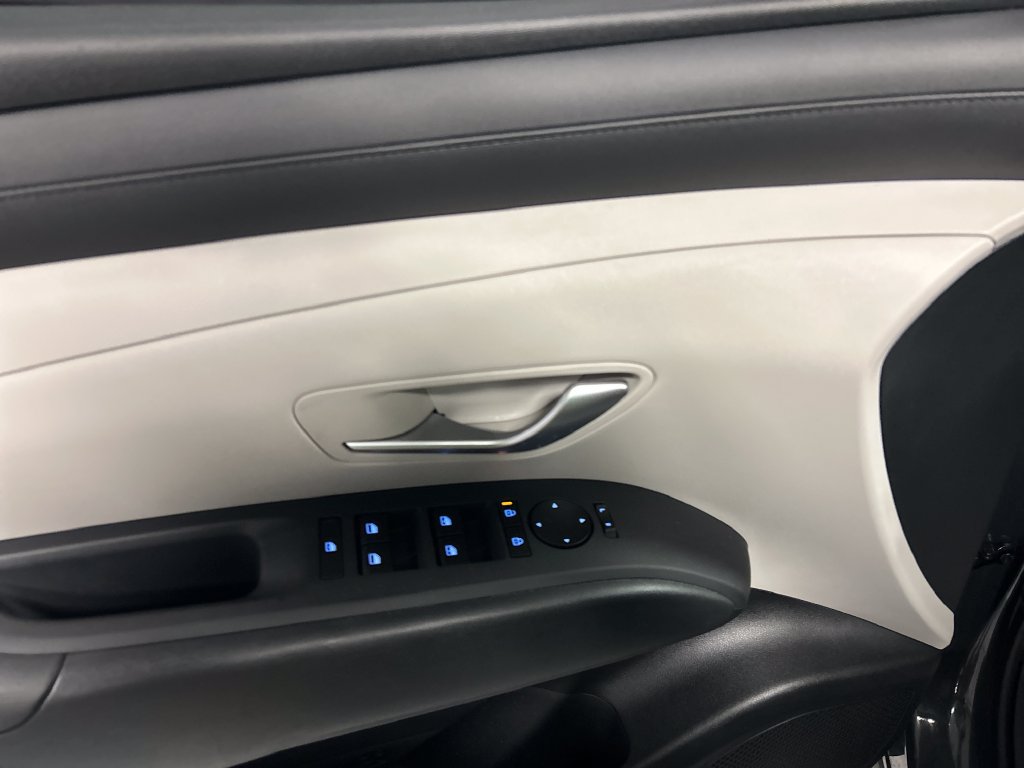 Used 2026 Hyundai Tucson SEL Plus FWD image 12