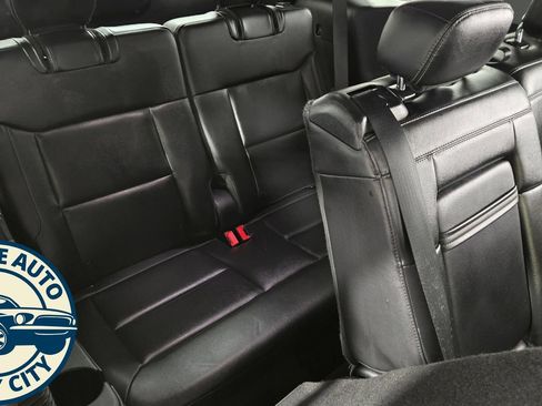 Used 2021 Ford Explorer Limited AWD/4WD image 38