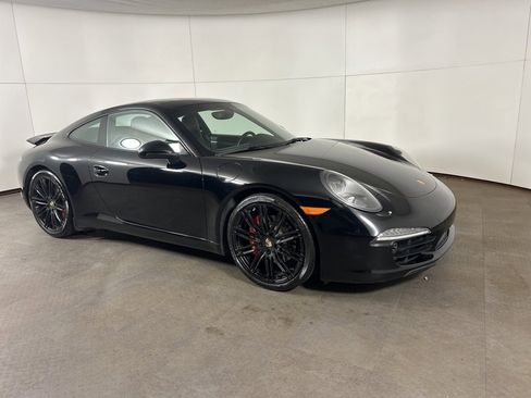 Certified 2015 Porsche 911 Carrera S image 9