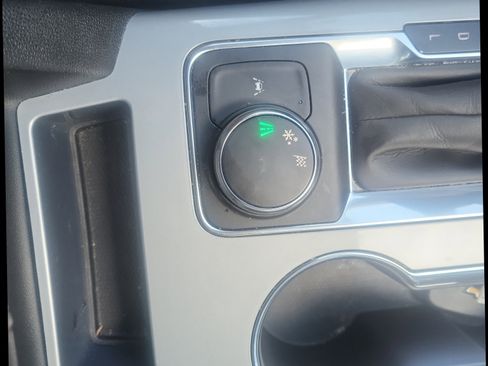 Certified 2023 Chevrolet Blazer LT w/ Convenience Package image 13