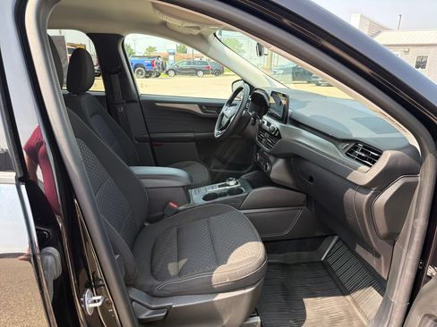 Used 2023 Ford Escape Active AWD/4WD image 19
