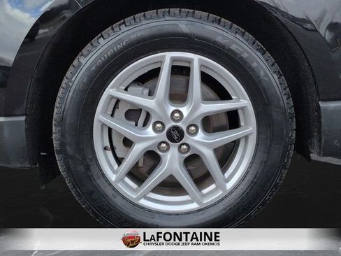 Used 2024 Ford Edge SEL image 31