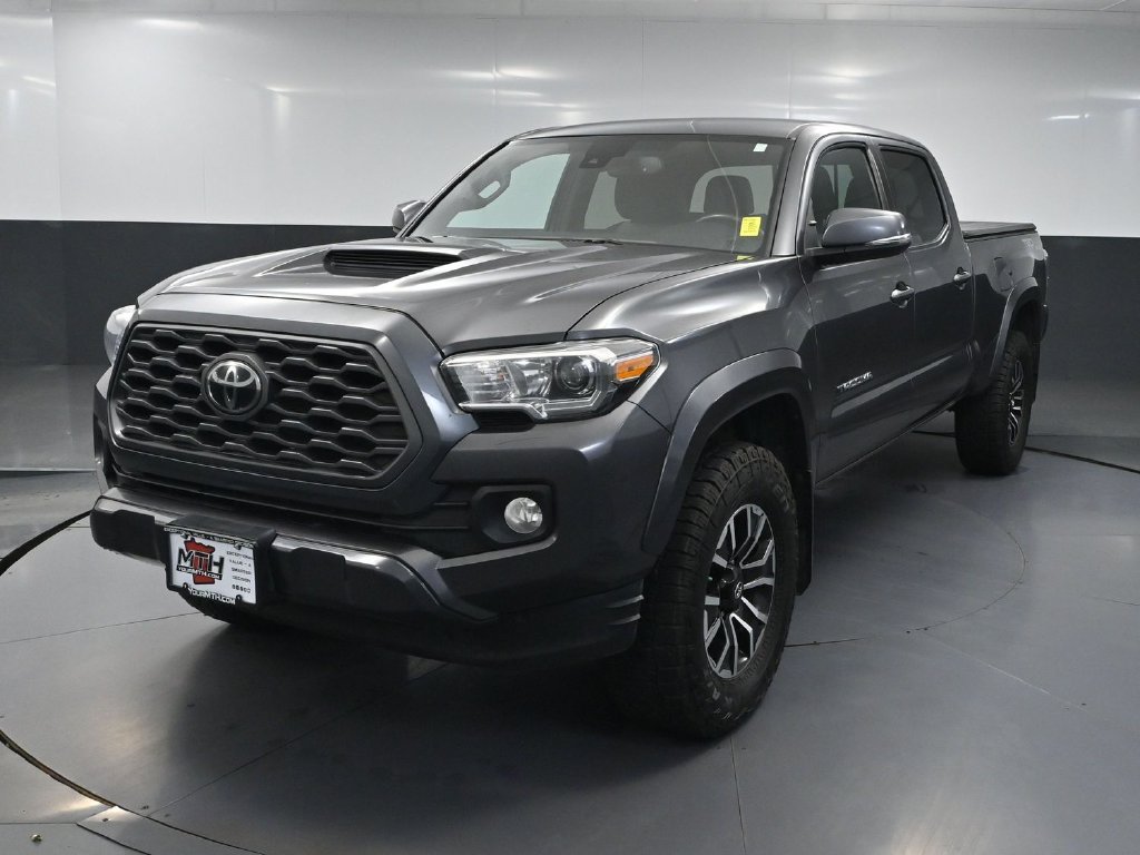 Used 2021 Toyota Tacoma TRD Sport AWD/4WD image 8