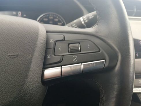 Used 2021 Cadillac XT4 Premium Luxury w/ Cold Weather Package FWD image 24
