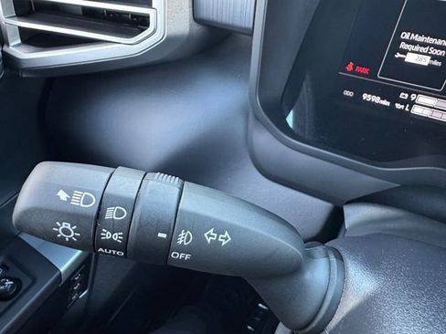 Used 2025 Toyota Sequoia Platinum image 12