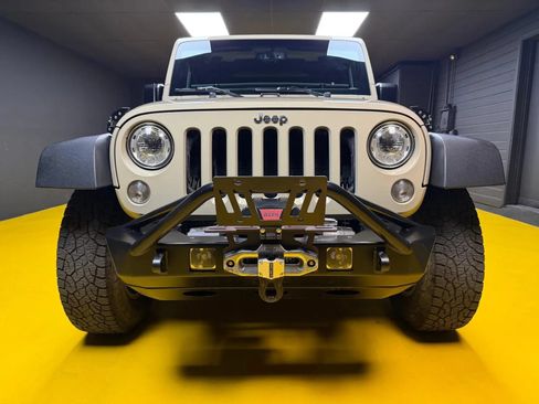 Used 2017 Jeep Wrangler Unlimited Sport w/ Quick Order Package 23S AWD/4WD image 2