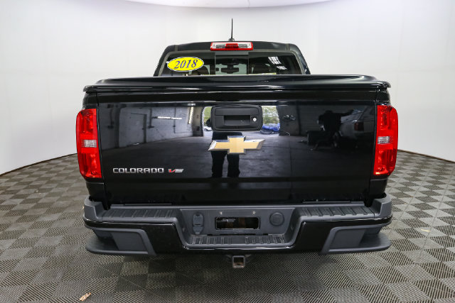Used 2018 Chevrolet Colorado Z71 AWD/4WD image 10
