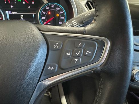 Used 2016 Chevrolet Malibu LT FWD image 29
