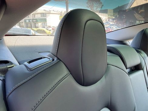 Used 2023 Tesla Model 3 Standard Range image 56