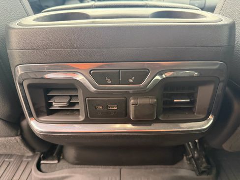 Used 2023 GMC Sierra 2500 Denali w/ Denali Ultimate Package image 29