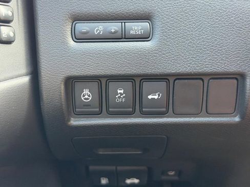 Used 2018 Nissan Murano Platinum w/ Cargo Package AWD/4WD image 16