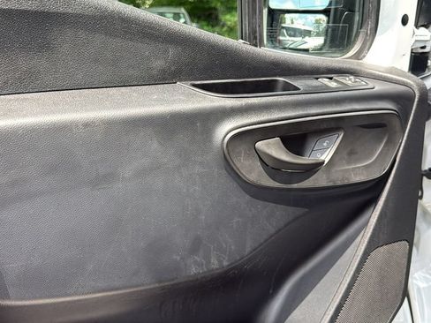 Used 2023 Mercedes-Benz Sprinter 2500 image 8
