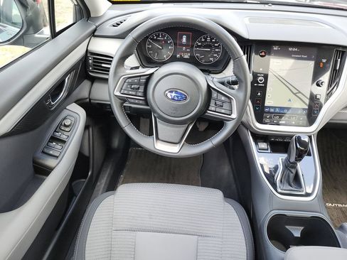 Certified 2025 Subaru Outback Premium AWD/4WD image 12