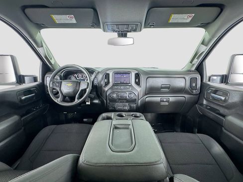 Used 2021 Chevrolet Silverado 2500 Custom w/ Custom Value Package AWD/4WD image 12