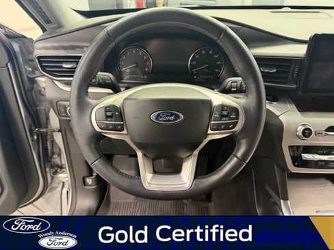 Certified 2024 Ford Explorer XLT w/ Equipment Group 202A AWD/4WD image 10