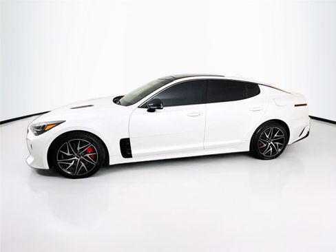 Used 2023 Kia Stinger GT-Line w/ Sun & Sound Package image 4