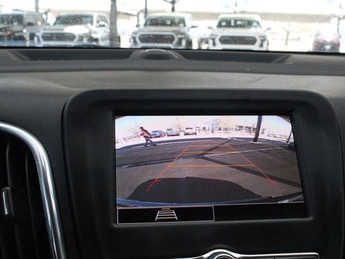 Used 2023 Chevrolet Equinox LS w/ LS Convenience Package AWD/4WD image 35