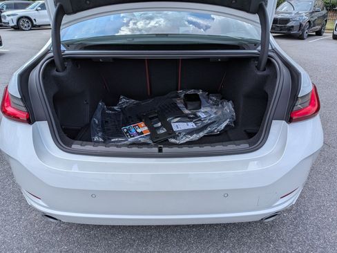 New 2026 BMW 330i Sedan w/ Premium Package RWD image 33