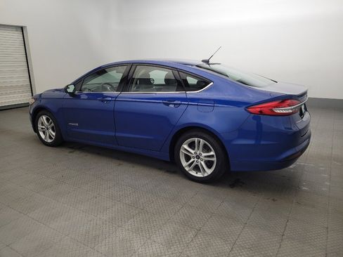 Used 2018 Ford Fusion S image 3