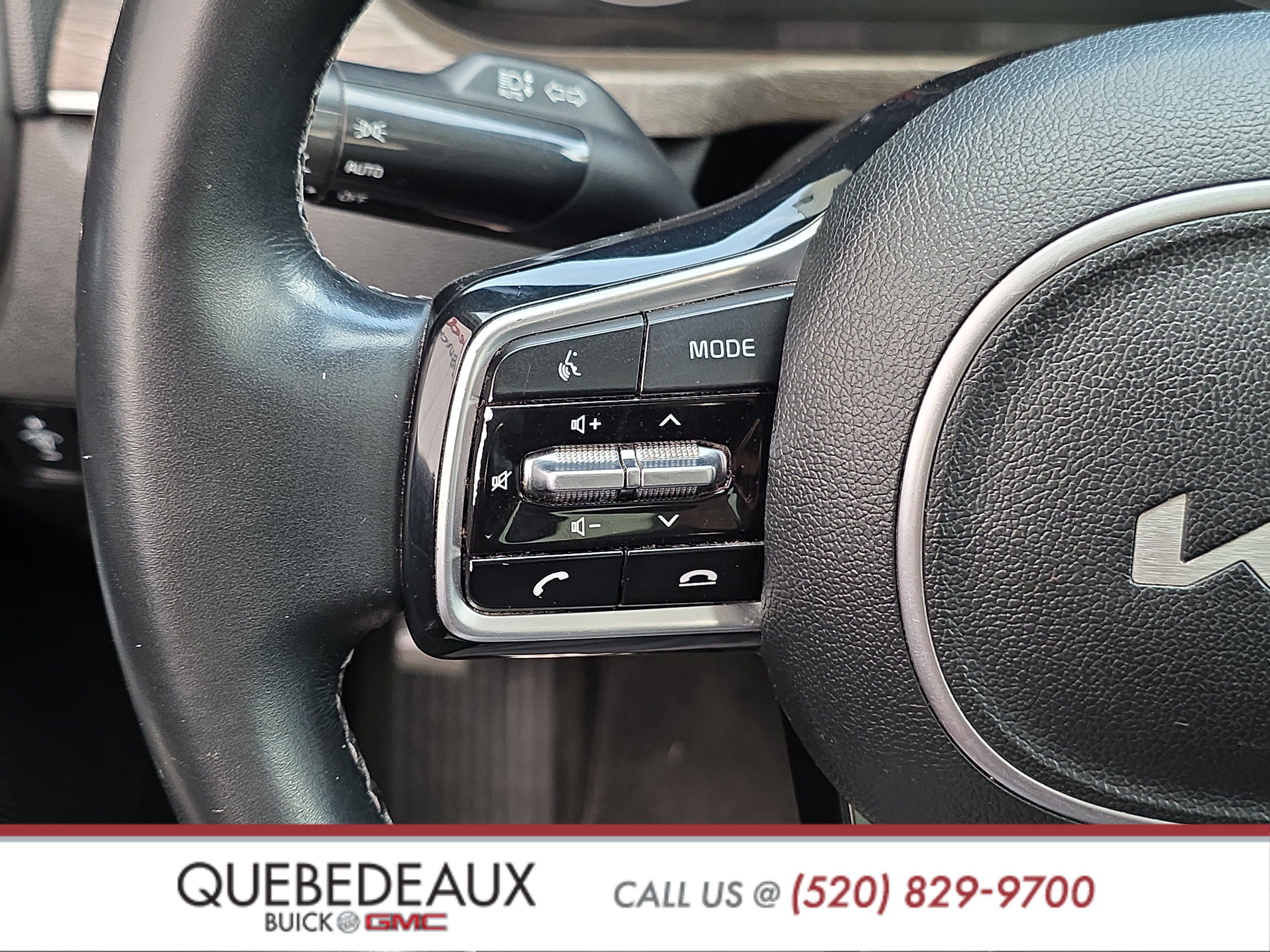 Used 2022 Kia Sorento S w/ Panoramic Sunroof Package AWD/4WD image 15