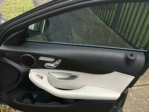 Used 2017 Mercedes-Benz C 300 Sedan image 13