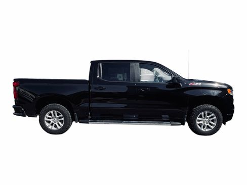 Used 2022 Chevrolet Silverado 1500 RST w/ Diesel Off-Road Package AWD/4WD image 11