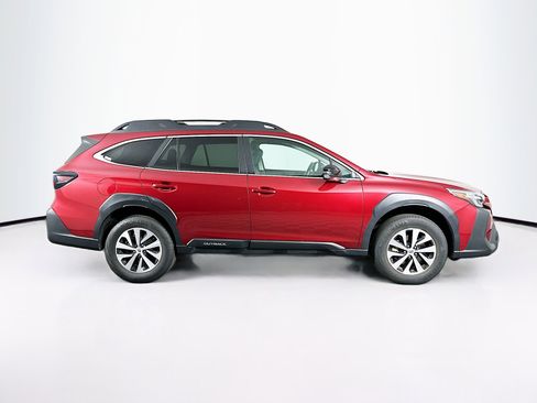 Used 2025 Subaru Outback Premium AWD/4WD image 10