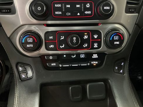Used 2015 GMC Yukon XL SLT w/ Open Road Package AWD/4WD image 18