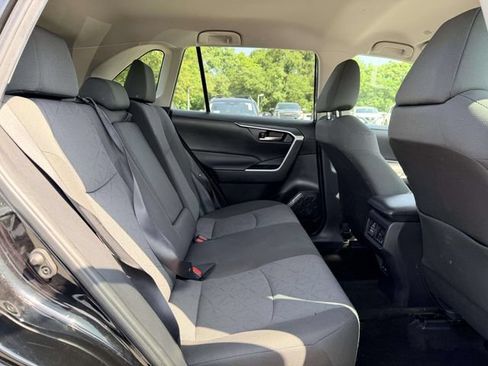 Used 2024 Toyota RAV4 XLE FWD image 11