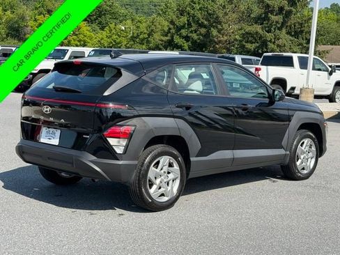 Used 2024 Hyundai Kona SE AWD/4WD image 13