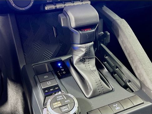 New 2025 Toyota Tacoma TRD Off-Road image 17