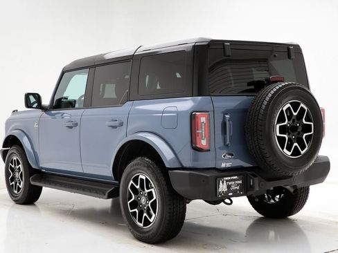 Used 2025 Ford Bronco Outer Banks image 7