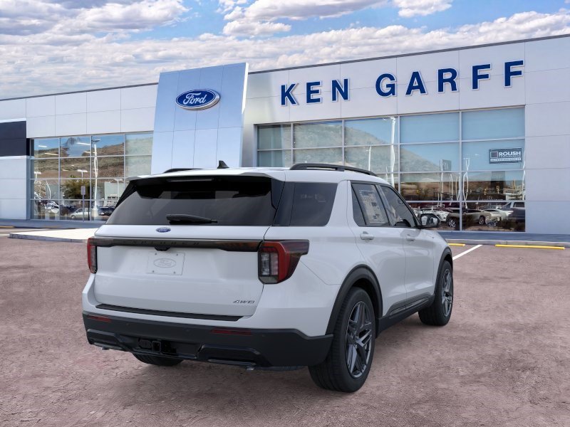 New 2026 Ford Explorer ST-Line w/ ST-Line Street Pack AWD/4WD image 9