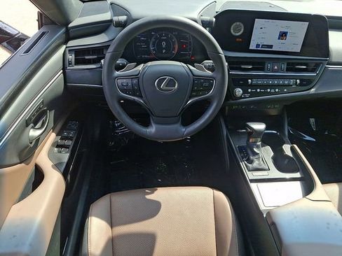Used 2023 Lexus ES 350 w/ Premium Package FWD image 13