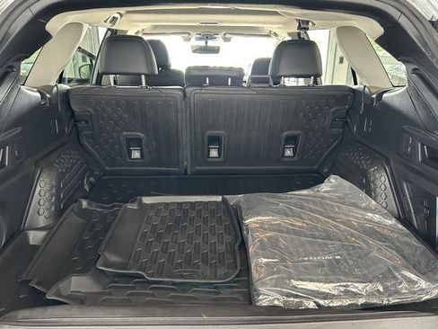 Used 2021 Subaru Outback Limited XT w/ Popular Package #2 image 24