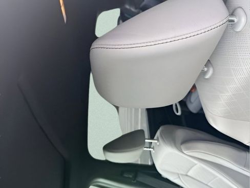 Used 2022 Honda Passport Elite image 14