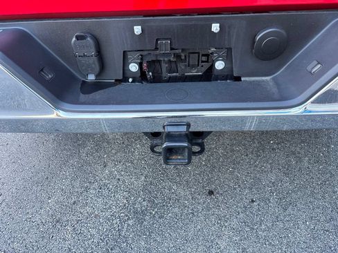 Used 2025 Chevrolet Silverado 1500 LT AWD/4WD image 13