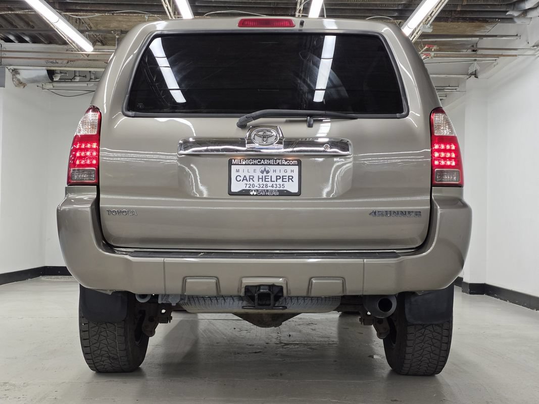 Used 2006 Toyota 4Runner SR5 AWD/4WD image 10