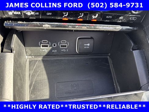 Used 2024 Jeep Grand Cherokee Altitude AWD/4WD image 28