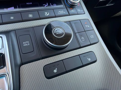 Used 2024 Hyundai Palisade SEL FWD image 25