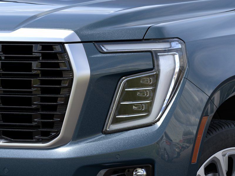 New 2026 GMC Yukon Denali w/ Denali Reserve Package AWD/4WD image 10
