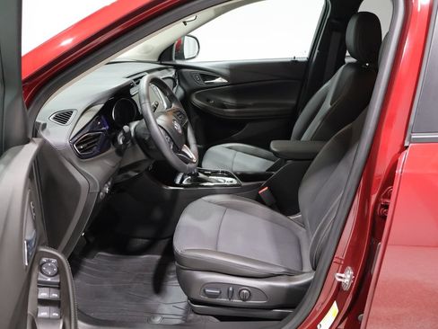 Used 2023 Buick Encore GX Preferred w/ Cold Weather Comfort Package AWD/4WD image 9
